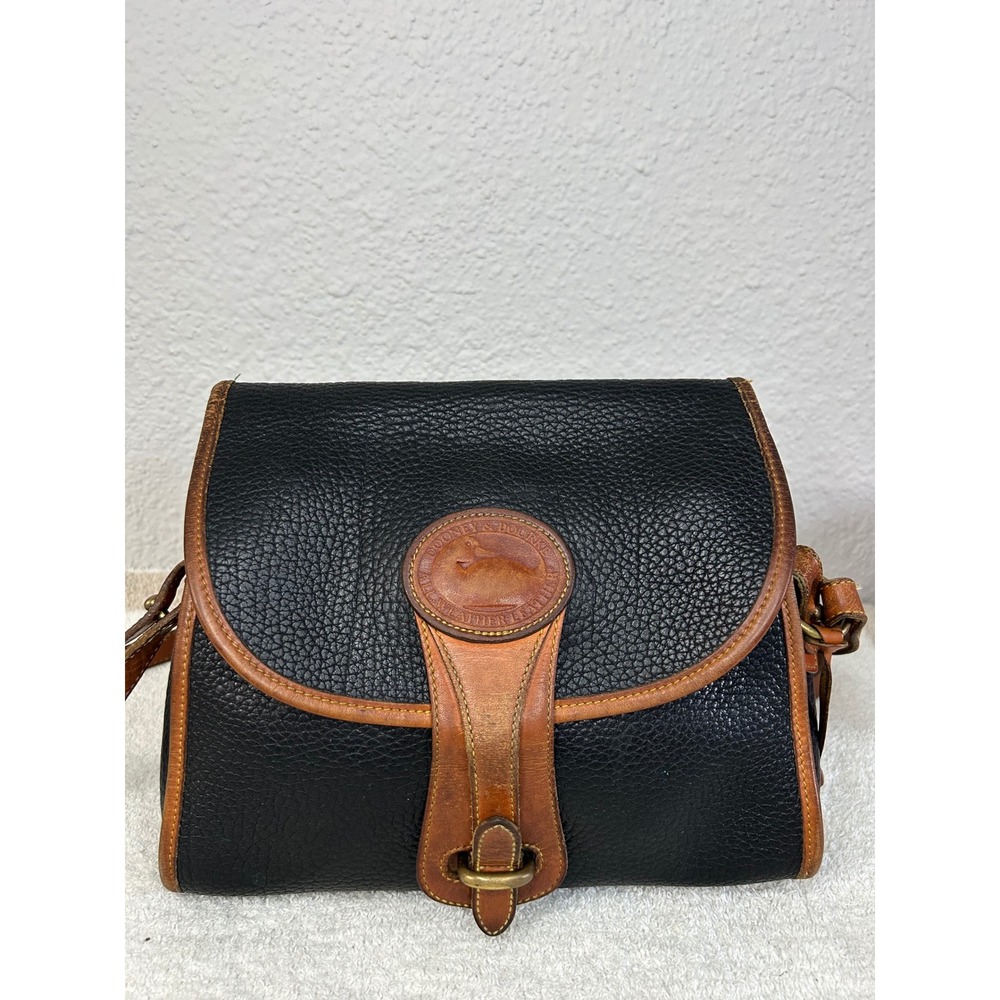 Dooney & Bourke VTG Essex Shoulder Bag Black Tan All Weather Leather